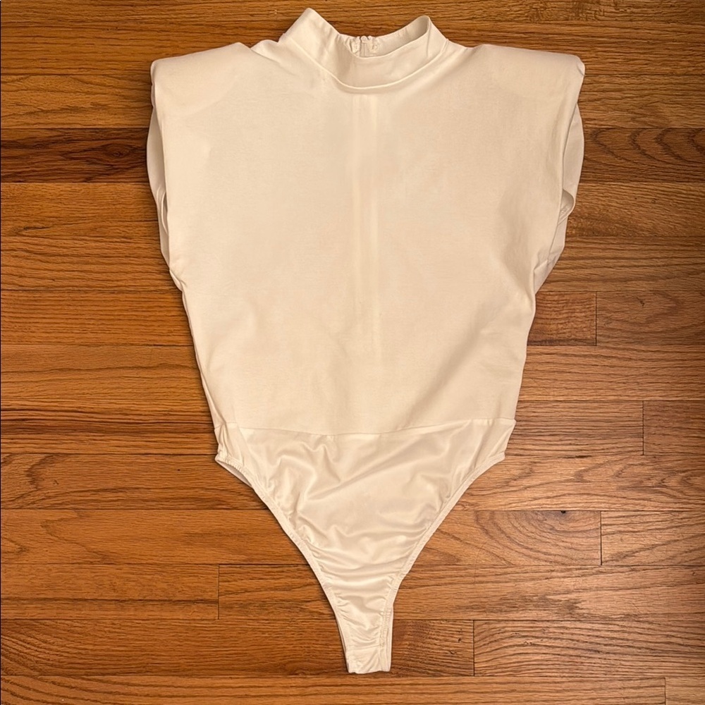 GoodTimeUSA Shoulder Pads Bodysuit Mock Neck Back Zip Cream Ivory Women L
